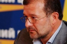 Балога предлагает поддержать законопроект группы Згуровского