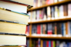 Вузы заморозили цены на образование