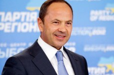 Тигипко поддержал законопроект о высшем образовании группы Згуровского