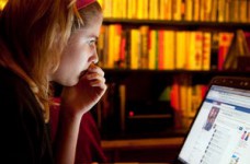 Абитуриенты покупают у мошенников несуществующие ответы на тесты ВНО