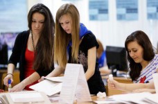 Приемные комиссии берут деньги за свою работу?