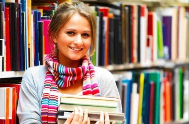 30 учеников ПТУЗ получили стипендии президента