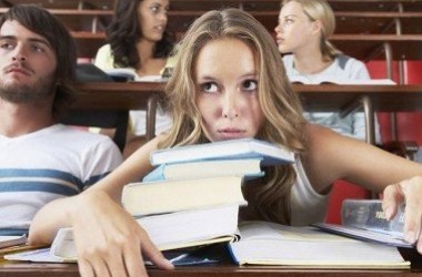 Вузы требуют благотворительные взносы