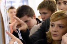 Как абитуриентам удержаться на плаву