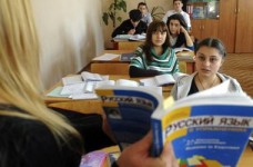 Лингвистическая революция или новое языковое гетто?