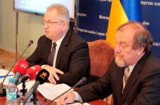 Удод говорит, что не знает о продаже сборников мониторинга