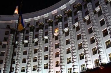 Королевская обещает вовремя платить зарплату