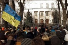 Кот будет расследовать, кто ел мышей?