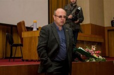 Коллектив УжНУ поставил ультиматум ректору