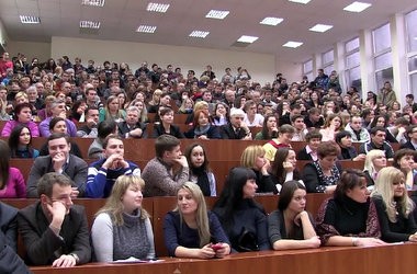 Студенты выразили недоверие ректорату КНУСА