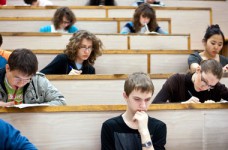 МОН обсуждает изменения в Положение о студенческих билетах