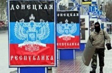 Донецкие школы заставляют обслуживать "референдум"