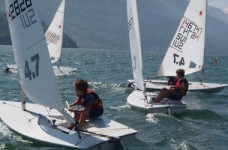 Курс яхтинга от школы Les Elfes