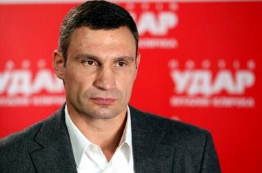 Кличко просит школы принимать детей с Донбасса