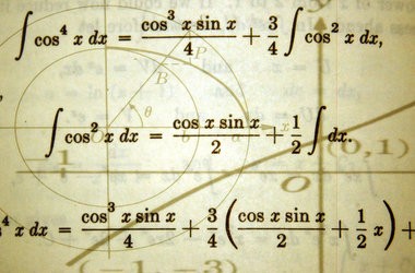Абитуриенты сдали тест ЗНО по математике