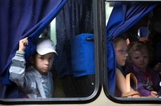 Детям Донбасса нужны школьные принадлежности