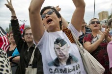 За участие в ДНР уволили 3-х донецких чиновников-педагогов