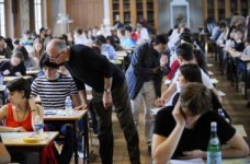 Франция будет помогать студентам с  жильем