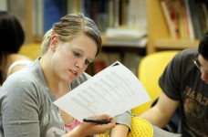 УЦОКО составляет двухуровневые тесты ЗНО