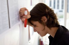 МОН: чиновники не должны издеваться над учителями