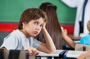 МОН планирует разгрузить программы начальной школы