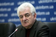 Реформы тормозят старые руководители, - Ликарчук