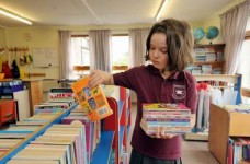 Вышли из состава три члена комиссии конкурса учебников 