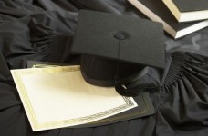 Выпускники вузов смогут проверить свои дипломы