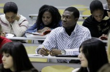 МОН дало разъяснение относительно зачисления иностранцев