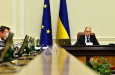 Правительство утвердило повышение зарплат