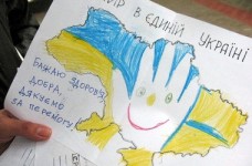 МОН инициирует акцию "Напиши письмо защитнику"