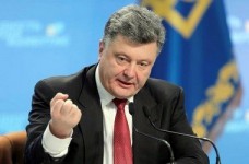 Английский должен стать вторым рабочим языком, - Порошенко