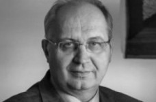 Павел Хобзей: Сколько лет учиться в школе?