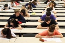 В апреле апробируют тесты ЗНО по иностранным языкам