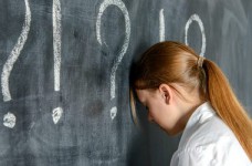 МОН просит не перегружать детей после карантина