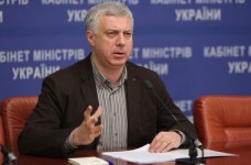 МОН планирует урегулировать отношения школы и родителей