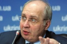 МОН ожидает принятия закона об образовании в мае