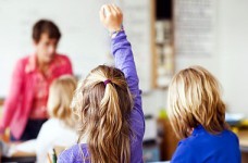 МОН предлагает оценивать детей с 3-го класса