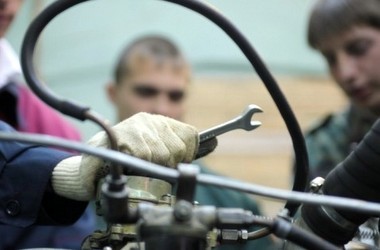 МОН разработает новые стандарты содержания ПТО