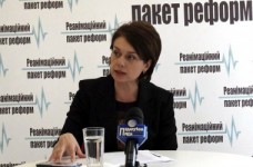 Одна из задач реформ - борьба с коррупцией