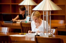 Определен порог "сдал/не сдал" теста ЗНО по праву