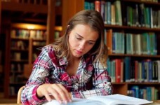 Эксперты хотят отменить заочное юридическое обучение