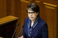 Учебники для 8 класса напечатаны, - министр