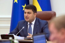 КМУ планирует повысить зарплаты учителей на 20-30%