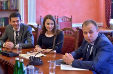 МОН поддержало идею электронных выборов в вузах