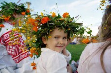 МОН просит знакомить детей с народными праздниками