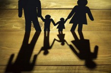 МОН может отменить гриф курсу "Семейные ценности"