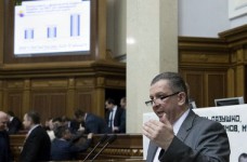 Только 17% педагогов довольны повышением зарплаты