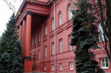 Студенты КНУ не будут учиться по субботам