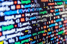 Учить программирование надо в школе или университете?